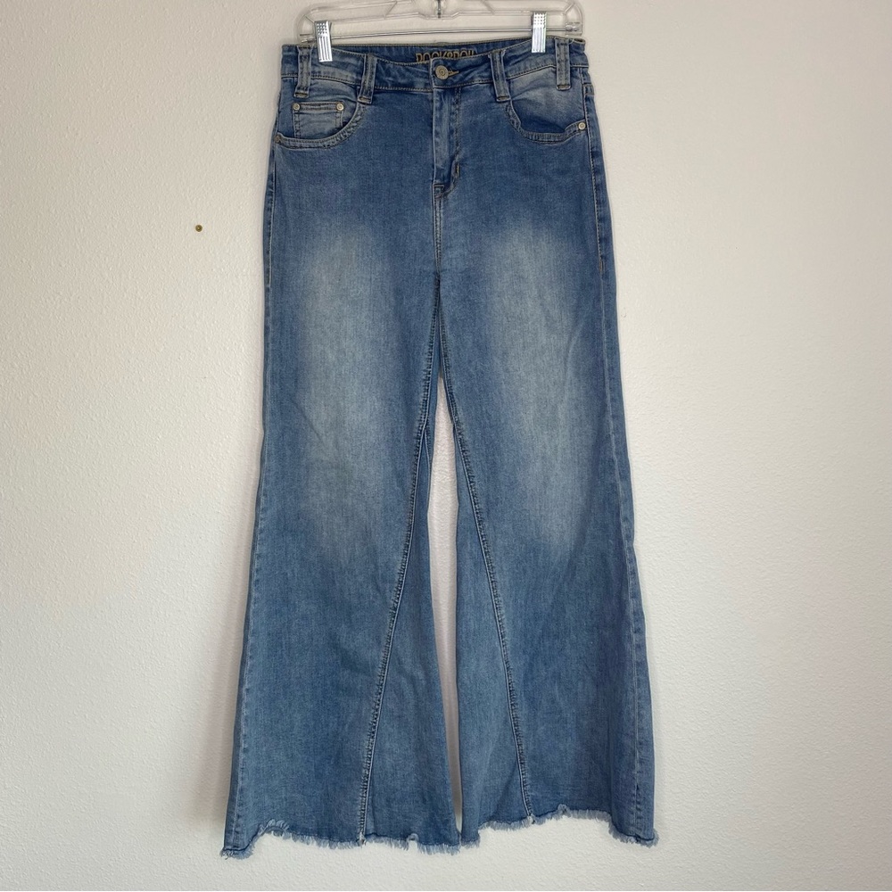 Rock and Roll Cowgirl Bell Bottom Jeans Light Wash High Rise Flare 29 x 32